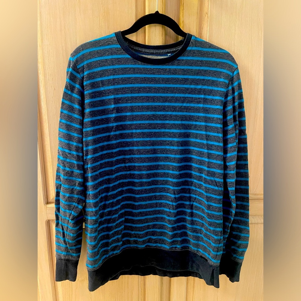 Medium On The Byas Striped Long Sleeve - Blue and Gray